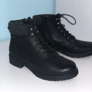 STEVE MADDEN BOOTIES SIZE 8